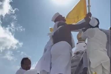 अमरवाड़ा: अमरवाड़ा: जैन मंदिर के शिखर पर स्वर्ण जड़ित ध्वज का रोहन, ब्रह्मचारी महाराज का सानिध्य मिला