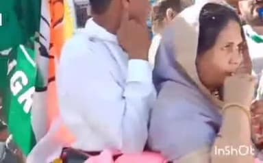 मांगरौल: अंता उपचुनाव में कांग्रेस प्रत्याशी प्रमोद जैन भाया के समर्थन में सचिन पायलट ने सीसवाली में किया रोड शो