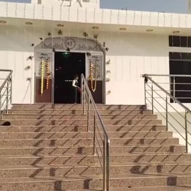 थानागाजी: साहोडी बास पहाड़ी गुरुद्वारे पर गुरु नानक साहिब जी का 556वां जन्म उत्सव बड़े हर्षोल्लास के साथ मनाया गया