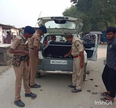 मांझा: माझा थाना क्षेत्र में आगामी विधानसभा चुनाव को लेकर पुलिस का वाहन जांच अभियान जारी