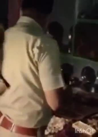 चीनोर: ग्वालियर में घर में ब्लास्ट, फ्रीज के पास आग लगने से तीन झुलसे, जांच जारी