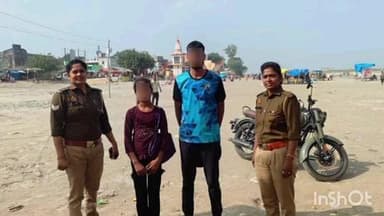 डिबाई: मिशन शक्ति-5 अभियान के अंतर्गत रामघाट थाना की मिशन शक्ति टीम ने गुम हुई नाबालिग बच्ची को परिजनों को सौंपा