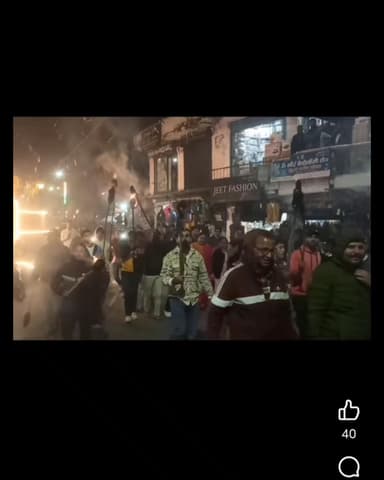 स्वास्थ्य विभाग इतना अच्छा काम कर रहा है प्रसव महिला आपन
जीवन खो रही है धामी राज में राजत,जन्ती का उदगौश किया जा रहा