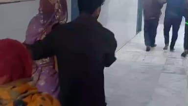 आसीन्द: NH 148 D पर भीषण सड़क हादसा: अनियंत्रित कार डिवाइडर से टकराई, खाटू श्याम से लौट रहे पति-पत्नी की हुई मौत