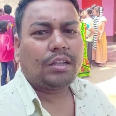 मिर्जागंज के मनसा मंदिर में घंटी चोरी करते पकड़ा गया चोर 💯#news #new #highlightsシ゚viralシ #mirzaganj