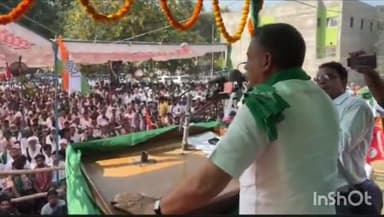 नुआंव: नुआंव में सभा को संबोधित करते हुए बक्सर लोकसभा सांसद ने कहा, वाराणसी का जो विकास नहीं किया, बिहार का विकास क्या करेगा