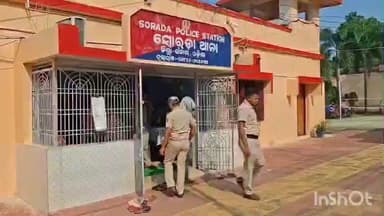 ସୋରଡା: ସୋରଡ଼ା ଥାନା ସନ୍ଧି ପିପଲପଙ୍କା ଗ୍ରାମରେ ଜଣେ ନାବାଳିକା ଦୁଷ୍କର୍ମରେ ଯୁବକ ଗିରଫ,ଗିରଫ ଯୁବକ ଜଣକ ହେଲେ ସନ୍ଧି ପିପଲପଙ୍କା ରାଜା ନାୟକ