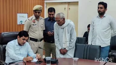 रेवाड़ी: एसडीएम ने समाधान शिविर में नागरिकों की शिकायतें सुनीं