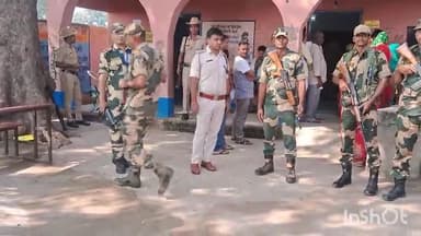 पीरो: पीरो और चरपोखरी के कई मतदान केंद्रों का अधिकारियों ने लिया जायजा