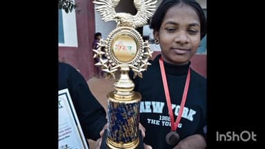 मैनपाट: नर्मदापुर की छात्राओं ने बढ़ाया स्कूल का मान, विकास खंड स्तरीय खेल प्रतियोगिता में प्राप्त किए प्रथम और द्वितीय स्थान