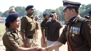 कपकोट: 38वें राष्ट्रीय खेलों में उत्कृष्ट प्रदर्शन करने वाली सुनारगांव की ज्योतिवर्मा को देहरादून में DGP ने सिल्वर मेडल से सम्मानित