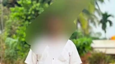 ಬೆಳ್ತಂಗಡಿ: ಬೆಳ್ತಂಗಡಿ ರೆಂಕೆದಗುತ್ತುವಿನಲ್ಲಿ ಪಟ್ಟಣ ಪಂಚಾಯತ್ ನಾಮನಿರ್ದೇಶನ ಸದಸ್ಯನ ಮೃತದೇಹ ನೇಣು ಬಿಗಿದ ಸ್ಥಿತಿಯಲ್ಲಿ ಪತ್ತೆ