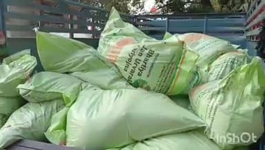 नौगांव: नौगांव थाना प्रभारी बाल्मिक चौबे ने किसानों को नकली खाद को लेकर दी सलाह