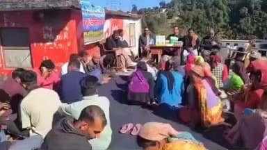 पाटी: रजत जयंती वर्ष के अवसर पर दुग्धसंघ चंपावत ने विभिन्न स्थानों पर पशु चिकित्सा शिविर का आयोजन किया