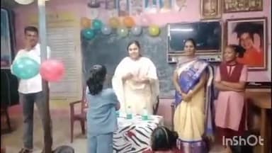 సాలూరులోని నవజీవన్ హాస్టల్ విద్యార్థులతో మమేకమైన పార్వతీపురం ఏఎస్పి అంకితా సురాణ