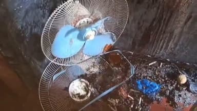 పలాస: కాశిబుగ్గ హరిజన వీధికి చెందిన ఓ మహిళ ఇంట్లో షార్ట్ సర్క్యూట్ కారణంగా అగ్నిప్రమాదం