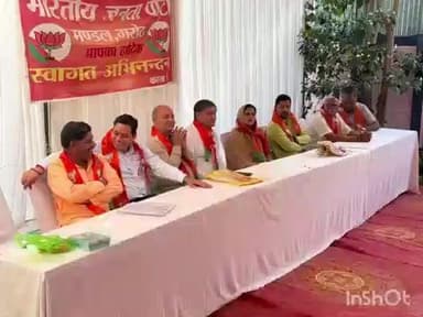 भानपुरा: भानपुरा गरोठ विधानसभा क्षेत्र में मतदाता सूची विशेष गहन पुनरीक्षण-2025 पर बैठकें आयोजित