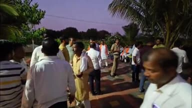 जाफराबाद: मनोज जरांगे पाटील यांना धमकी येताच जाफराबाद तालुक्यातील शेकडो मराठा समाज बांधवांनी आंतरवाली सराटी येथे घेतली धाव