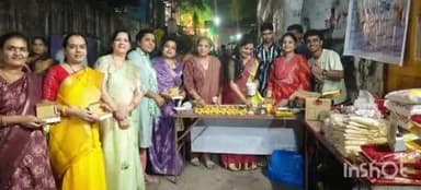 महेश्वर: नर्मदा जी में आटे के दीपकों से किया गया दीपदान