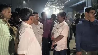 মথুরাপুর ১: কালীচরণপুরে SIR আতঙ্কে মৃত্যু এক ব্যক্তির হাসপাতালে উপস্থিত মথুরাপুর এর সংসদ