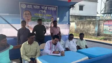 করিমপুর ২: বৃহস্পতিবার করিমপুরের নতিডাঙ্গায় SIR সহায়তা কেন্দ্র পরিদর্শনে বিধায়ক বিমলেন্দু সিংহ রায়