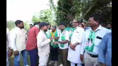 पोटका: पोटका विधायक संजीब सरदार के नेतृत्व में सैकड़ों ग्रामीण झामुमो में शामिल हुए