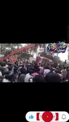 सासनी अलीगढ़ नेशनल हाईवे 14 नंबर भट्टा पर हुई बड़ी दुर्घटना