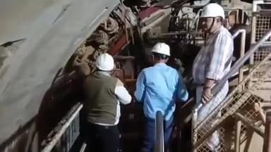 स्लीमनाबाद: स्लीमनाबाद टनल का खनन कार्य जनवरी 2026 तक होगा पूरा, कलेक्टर आशीष तिवारी ने किया निरीक्षण