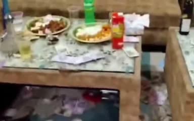 महाबळेश्वर: खिंगर येथील वर्षा बिलावरील बारबालावर उधळलेल्या पैशाचा व्हिडिओ व्हायरल