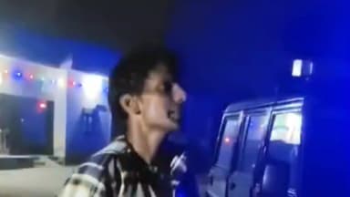 तमकुही राज: रात के अंधेरे में घर के पिछवाड़े 'सत्य खोज' कर रहा था, पुलिस ने पकड़ा; चोरी की फिराक या पागलपन? जांच में जुटी पुलिस