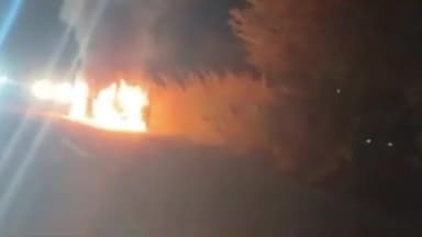 ब्रह्मपूरी: ब्रह्मपुरी आरमोरी मार्गावर धावत्या कारणे घेतला पेट कार जाळुन खाक सुदैवाने जीवित हानी टळली