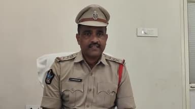 పలాస: ఆముదాలవలసకి చెందిన రాజు నీకు కిడ్నాప్ చేసిన కేసులో ఏడుగురిని అరెస్టు చేశామని తెలిపిన కాశీబుగ్గ సిఐ సూర్యనారాయణ