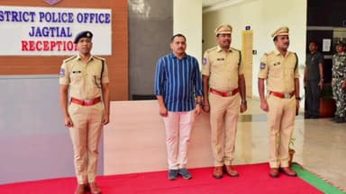 జగిత్యాల: దేశం కోసం ప్రాణత్యాగం చేసిన స్వాతంత్ర్య సమరయోధులను స్మరించుకోవడం మనందరి బాధ్యత- జిల్లా ఎస్పీ అశోక్ కుమార్