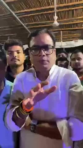 परबत्ता विधान सभा क्षेत्र में विधायक जी का ऐसा अवद्र भाषा शोभा नहीं देता । जनता को नहीं धमकाना चाहिए