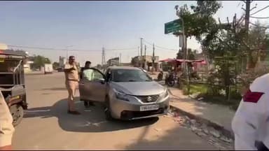 ਪਾਇਲ: ਦੁਗਰੀ 'ਚ ਜੈਨ ਮੰਦਿਰ ਬਾਹਰ ਲਗਦੀ ਰੇਹੜੀ ਮਾਰਕੀਟ ਤੇ ਟਰੈਫਿਕ ਪੁਲਿਸ ਦੀ ਸਖਤੀ, ਰੇਹੜੀ ਲਗਾਉਣ ਵਾਲਿਆ ਨੂੰ ਦਿੱਤੀ ਚੇਤਾਵਨੀ