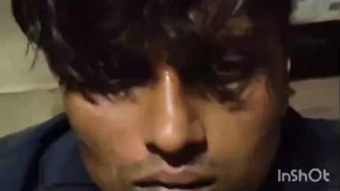 कहरा: पूरब बाजार में मोबाइल चोर को लोगों ने रंगे हाथ पकड़ा, जमकर की पिटाई, वीडियो आया सामने