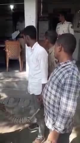 मोरवा: हलई थाना पुलिस ने दो पियक्कड़ों को गिरफ्तार कर मेडिकल जांच के बाद जेल भेजा