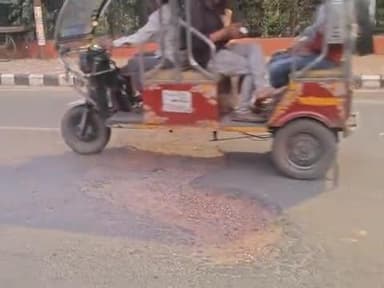 नगर निगम का खतरनाक जानलेवा गड्ढा
नौरंगी लाल स्कूल के सामने
@nagarnigam308 @aligarh312
@new18
@AligarhPol