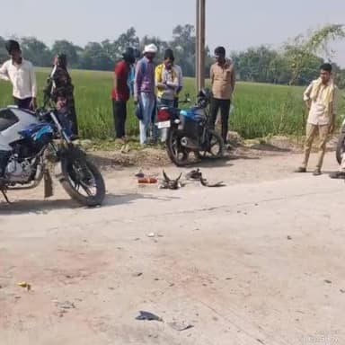 सूर्यपुरा: कल्याणी मोड के समीप एन एच 120 पर ऑटो रिक्शा की टक्कर में एक युवक की मौत, एक हुआ जख्मी