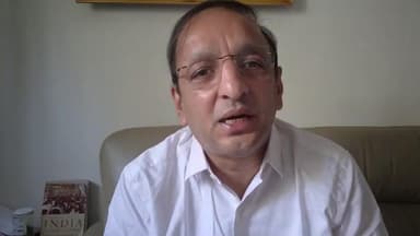 राजकारणसाठी वंदेमातरम राष्ट्रगीताचा वापर केल्याबद्दल काँग्रेस पक्षाचे प्रवक्ते सचिन सावंत यांची प्रतिक्रिया