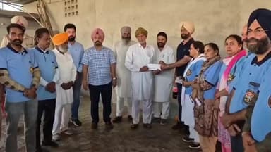 ਜ਼ੀਰਾ: ਪਿੰਡ ਫੱੱਤੇ ਵਾਲਾ ਵਿਖੇ ਸਰਬ ਦਾ ਭਲਾ ਟਰੱਸਟ ਵੱਲੋਂ 12 ਧੀਆਂ ਦੇ ਵਿਆਹ ਦੇ ਇੱਕ- ਇਕ ਲੱਖ ਰੁਪਏ ਦੇ ਚੈੱਕ ਜਾਰੀ ਕੀਤੇ