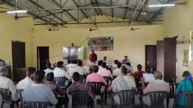 గోవిందరావుపేట: మండల కేంద్రంలో రైతులకు ఆయిల్ ఫామ్ సాగు పై ఆహ్వాన కార్యక్రమం ఏర్పాటు