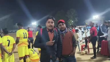 पेशरार: प्रीमियर लीग के पांचवें दिन पेशरार ने पहला मैच 6/3 से जीता