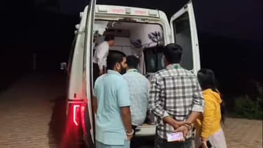 नैनवां: 108 एम्बुलेंस मॉक ड्रिल में खटकड़ स्वास्थ्य सुविधा हुई पास, सीएमएचओ ने कार्यप्रणाली और तत्परता को दिया उत्कृष्ट प्रमाण