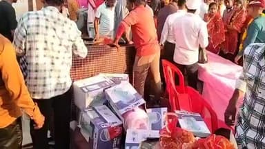 गरौठा: गुरसरांय में मुख्यमंत्री सामूहिक विवाह में 103 जोड़ों ने लिए फेरे