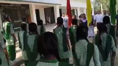 हैदरनगर: प्लस टू उच्च विद्यालय हैदरनगर में वंदे मातरम गीत गाया गया, प्राचार्य, शिक्षक और बच्चे हुए शामिल