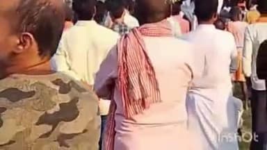 नरकटिया: नरकटिया विधानसभा के जीतपुर हाईस्कूल के खेल मैदान में सीएम नीतीश कुमार ने शुक्रवार को चुनावी सभा को संबोधित किया