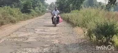 गढ़ी: सुंदनी से सरेडी बड़ी के बिच मे गोपालपुरा गांव की परिधि मे डेड किमी डामरीकरण सड़क एक साल से अधूरी पड़ी सड़क,#jansamasya