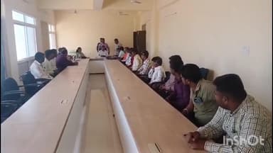 बैराड़: बैराड़ तहसील सभागार में तहसीलदार दृगपाल सिंह ने खाद्यान्न प्रबंधक व विक्रेताओं के साथ बैठक की, निर्देश दिए