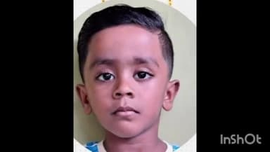 കൊണ്ടോട്ടി: കൊണ്ടോട്ടി മുസ്ലിയാരങ്ങാടി കുമ്പളപറമ്പിൽ സ്കൂൾ ബസ് ഇടിച്ച് വിദ്യാർത്ഥി മരിച്ചു